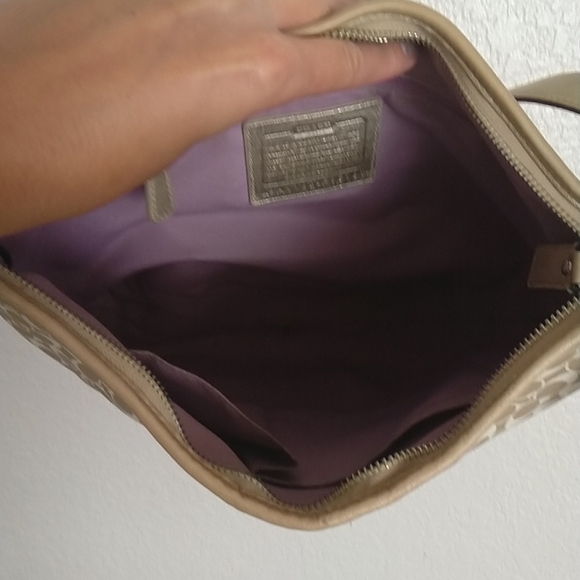 Coach heritage stripe signature C Chelsea hobo crossbody purse - Picture 8 of 10